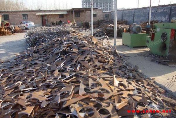湖南地区常年大量回收工地废钢