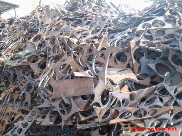 陕西咸阳长期大量回收工厂废铁边角料