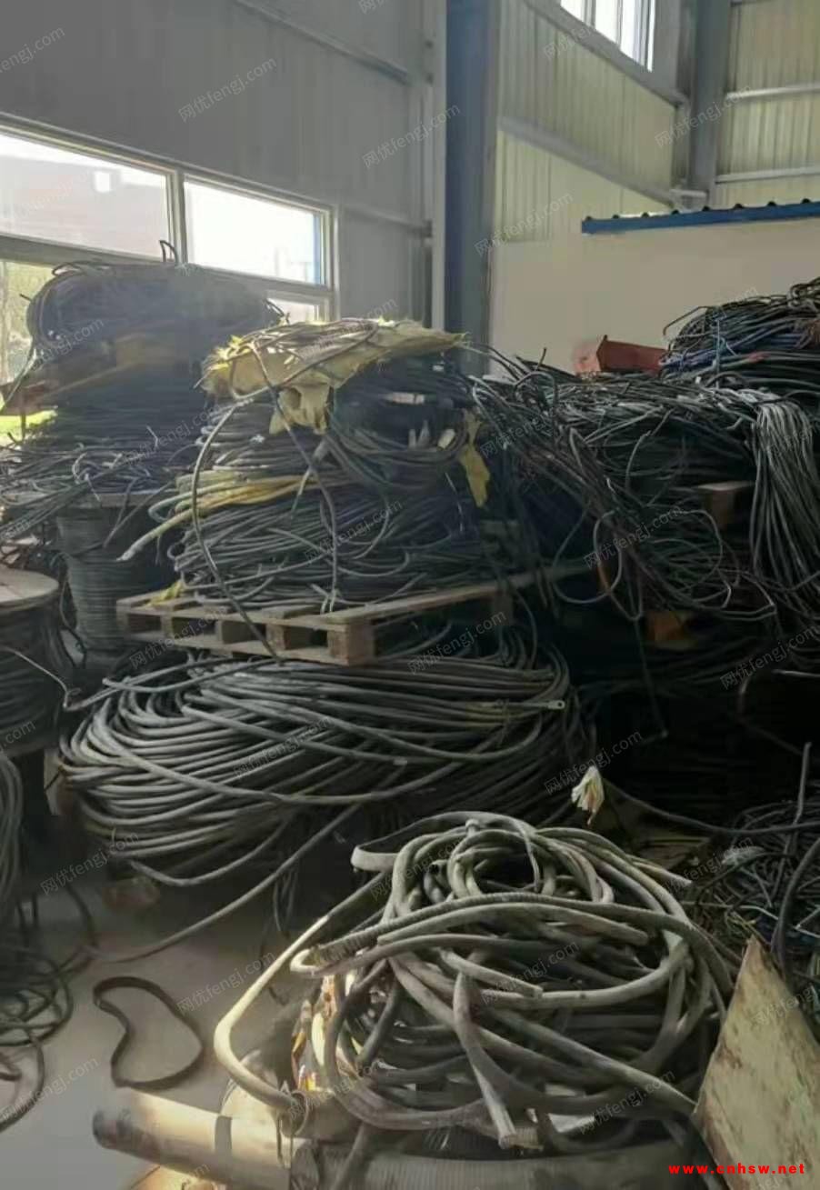 回收各种电线电缆，变压器