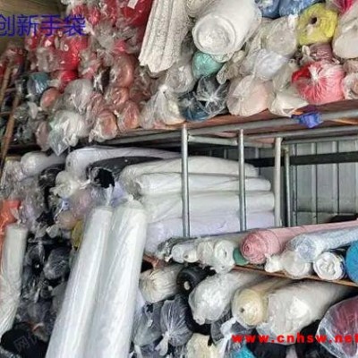 广东回收布料，辅料及库存布料尾货及缝纫机等设备