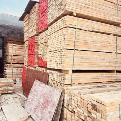 广东大量求购工地建筑木方，　模板