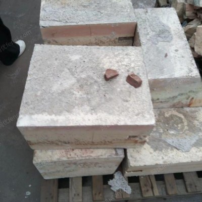 安徽长期大量回收镁铬砖,刚玉砖以及刚玉半成品,耐火砖